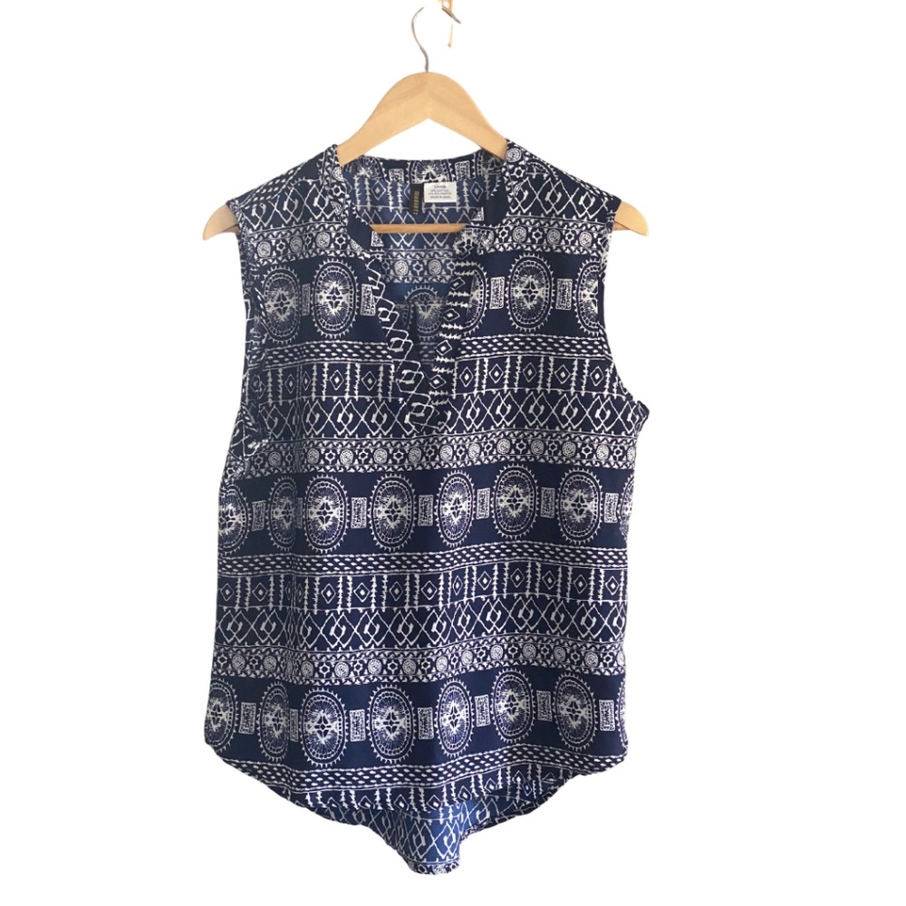 Manhattan Blouse Sleeveless Blouse